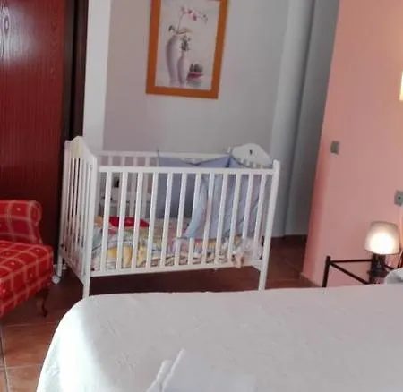 Macavi Guest house