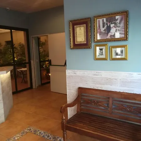 Macavi Guest house Rota