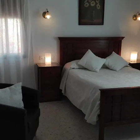 Macavi Pensionat 2*