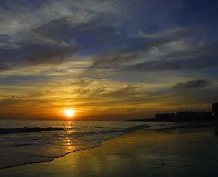 Macavi Playa 2*